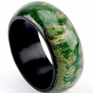 Amrita Singh Sari Resin Bangle in green gold